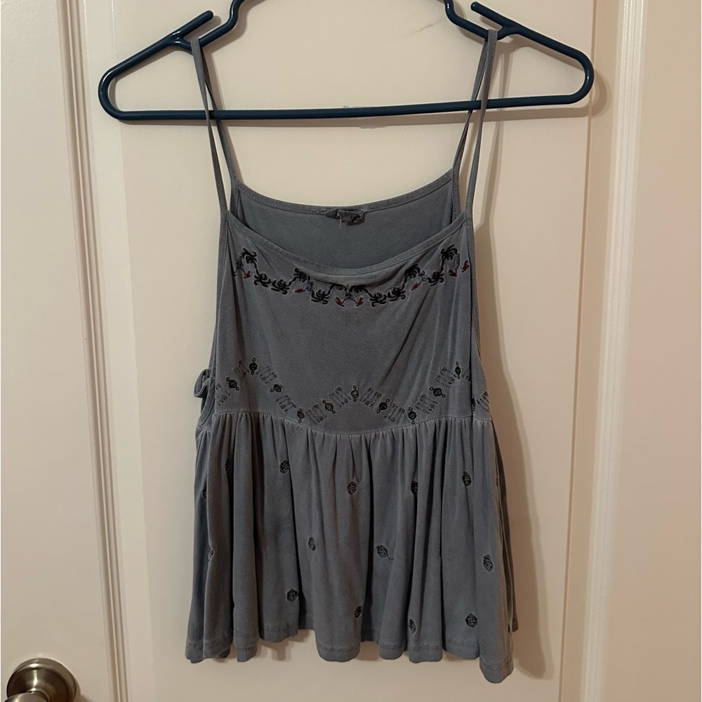 detailed tank top!